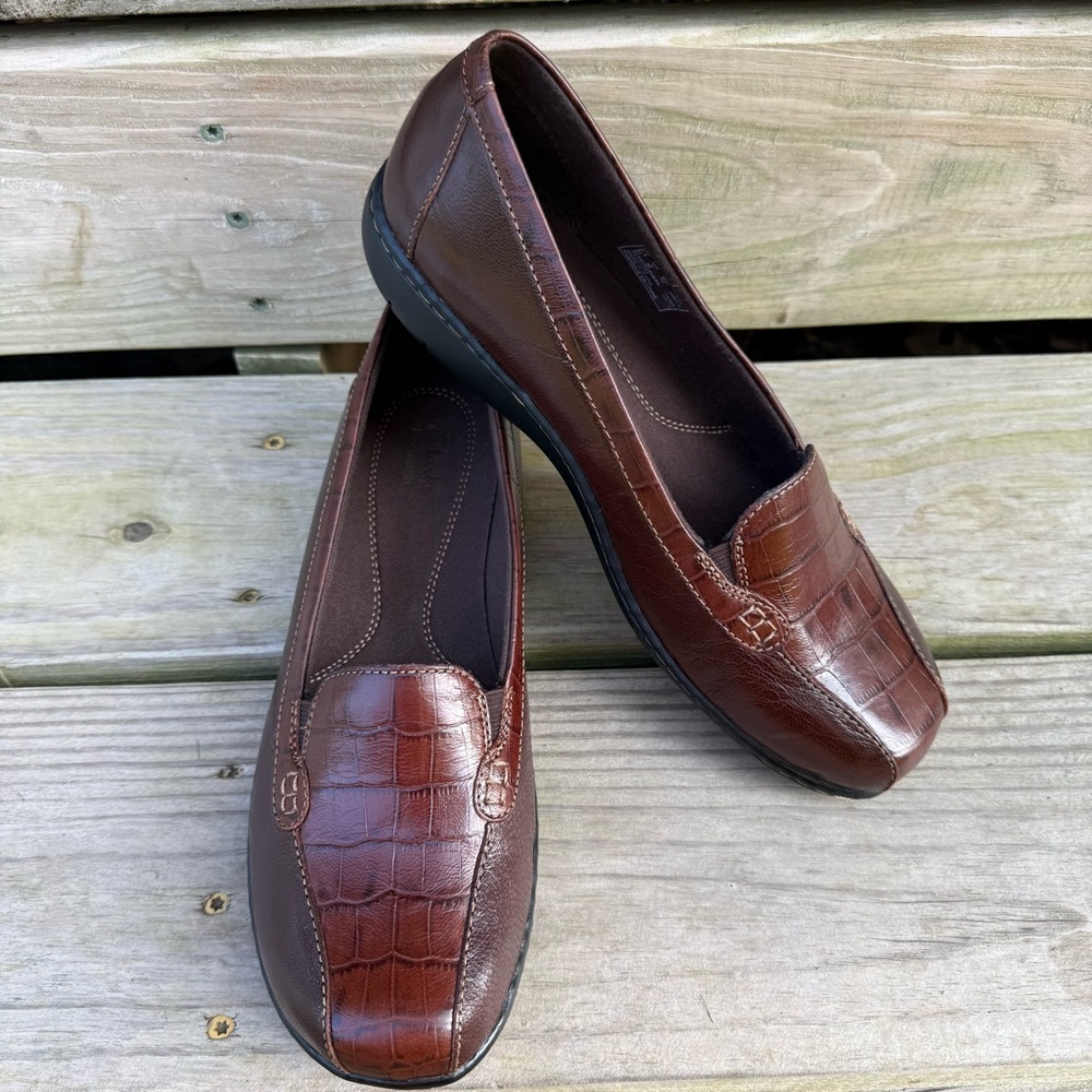 Clarks Collection Loafers Brown Leather Croc Bayou Slip On Cushioned 9M Low Heel
